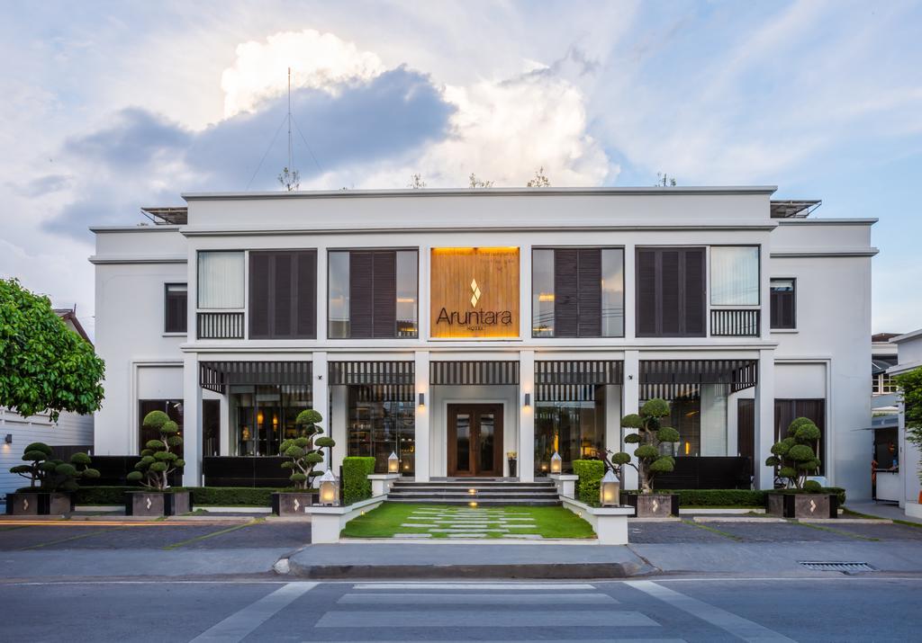 Aruntara Riverside Boutique Hotel Chiang Mai Luaran gambar