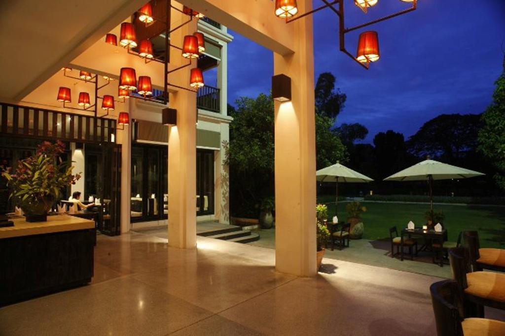 Aruntara Riverside Boutique Hotel Chiang Mai Luaran gambar